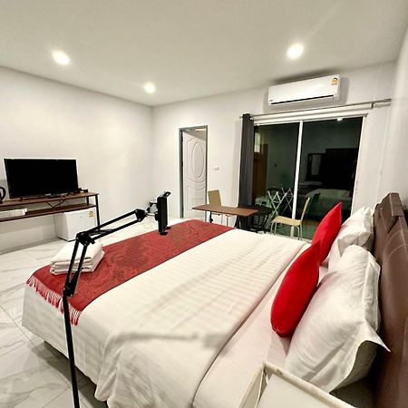 Pr Room For Rent Kamala Plajı Dış mekan fotoğraf