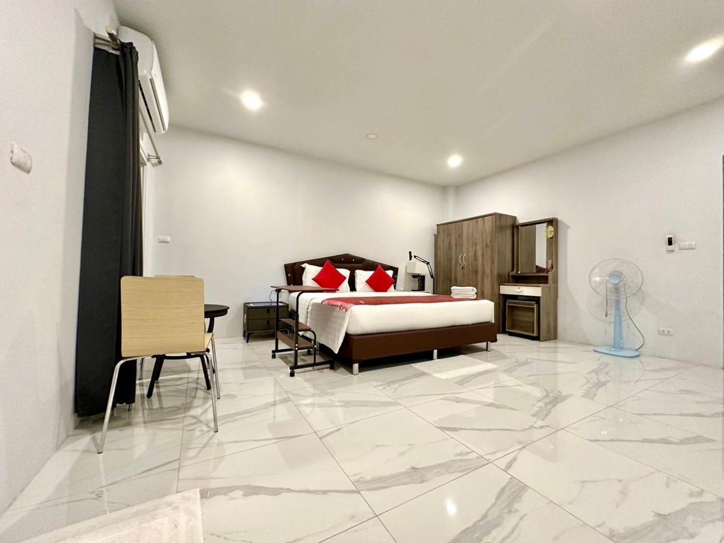 Pr Room For Rent Kamala Plajı Dış mekan fotoğraf