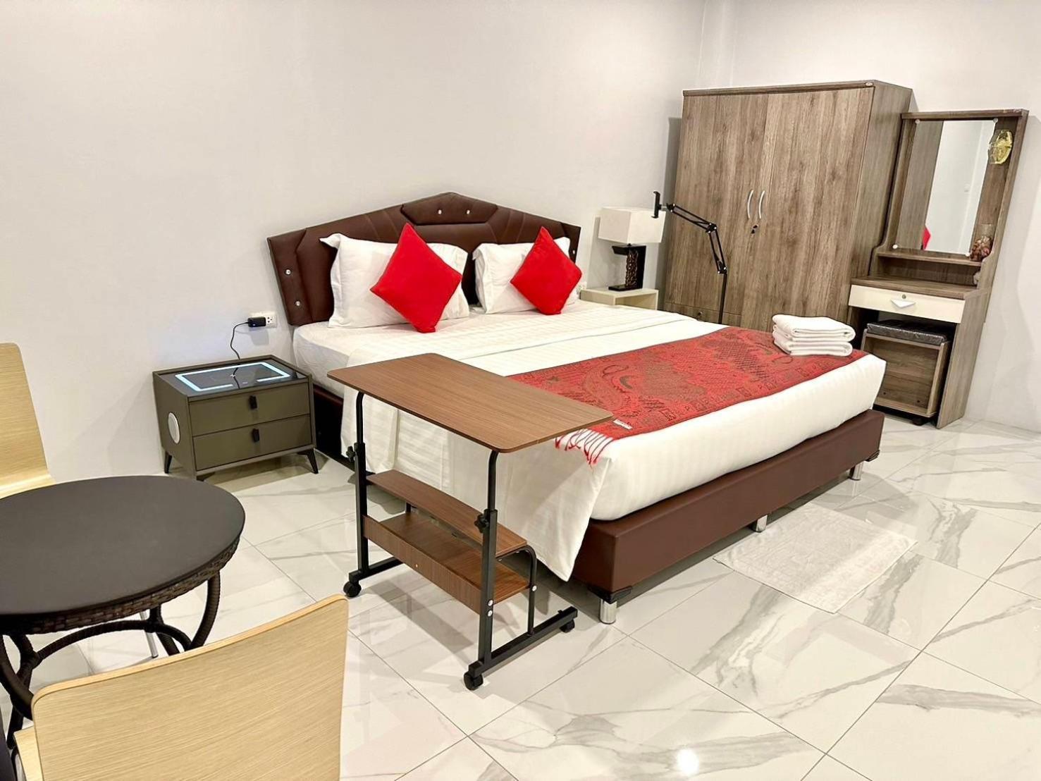 Pr Room For Rent Kamala Plajı Dış mekan fotoğraf